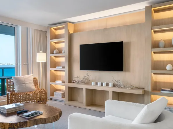 102 24th St APT 1113, Miami Beach, FL 33139