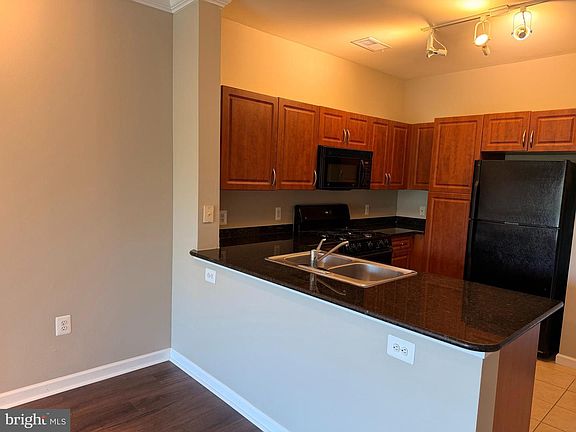 4th image of 12901 Centre Park Cir APT 318