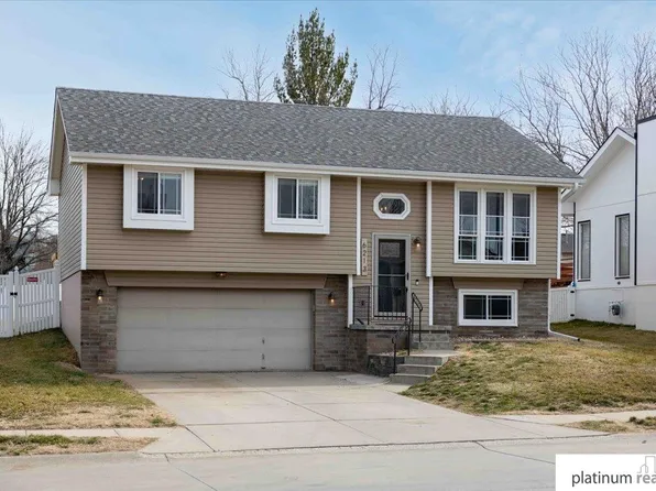 6213 N 80th St, Omaha, NE 68134