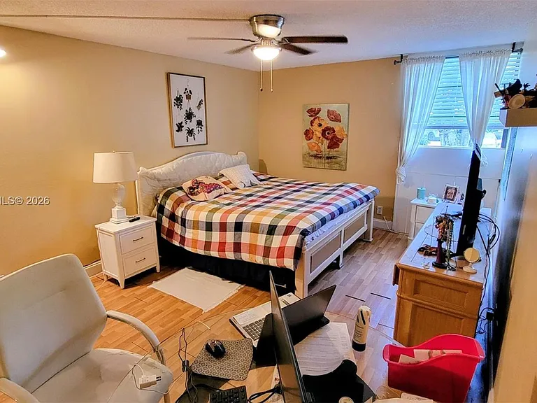 3101 N Country Club Dr #101 — Photo 4
