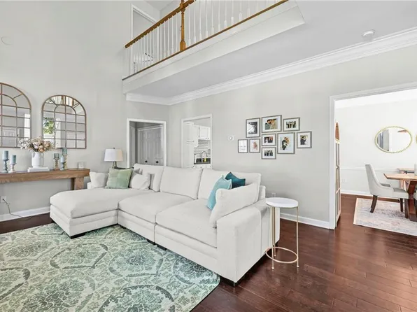 5 Nesbit Pl, Johns Creek, GA 30022