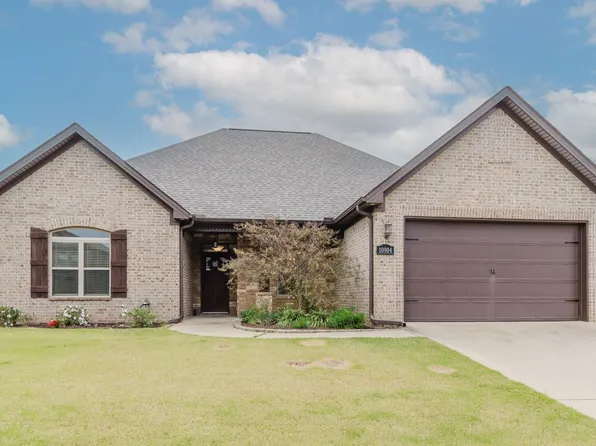 10904 Stonegate Dr, Alexander, AR 72002