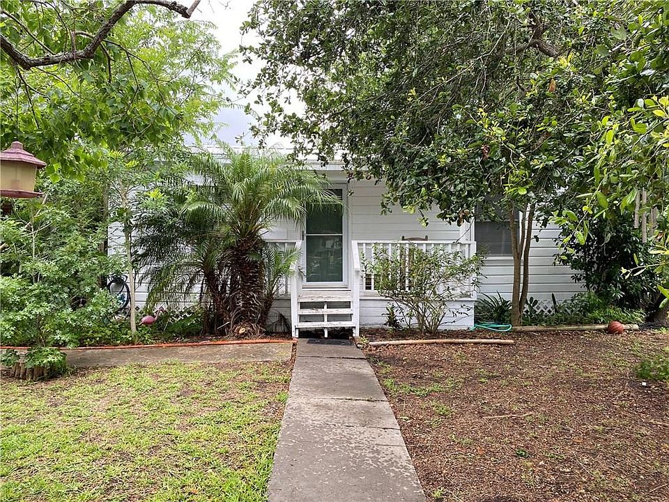 1st image of 406 Beverly Dr