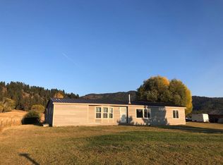 86 Atkin Ln, Cascade, ID 83611