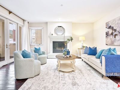 5057 Maplewood Ave APT 202, Los Angeles, CA, 90004