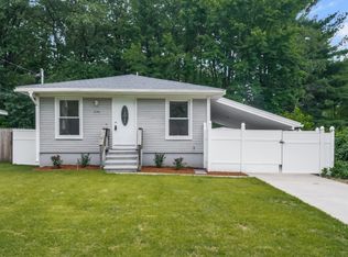 259 Gresham St, Springfield, MA 01119