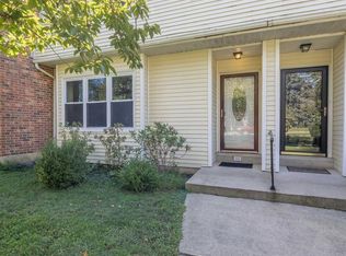 24 E Green Valley Cir, Newark, DE 19711