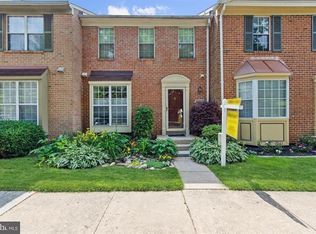 10283 Green Holly Ter, Silver Spring, MD 20902