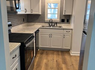 3704 Pine Knoll Dr, Raleigh, NC 27604