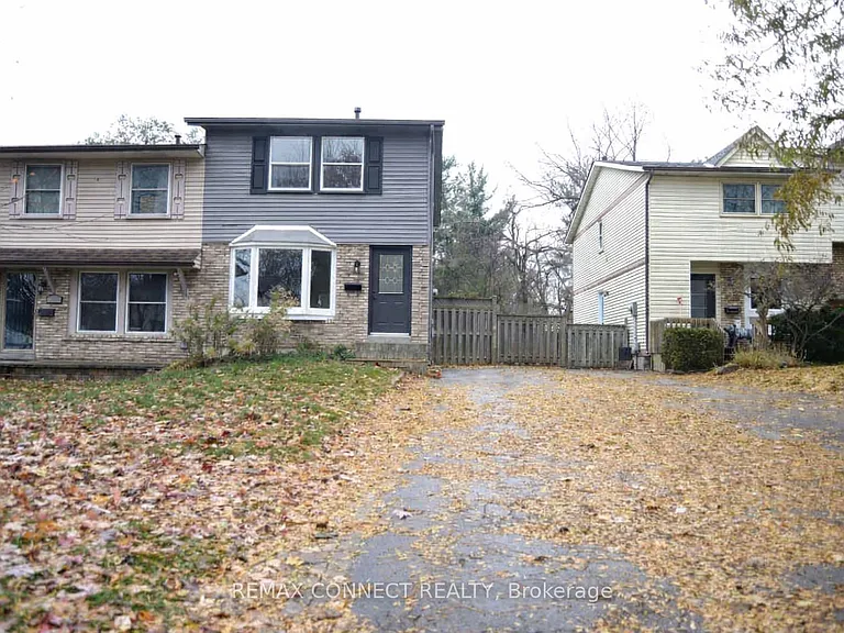 338 Homestead Ct — Photo 1