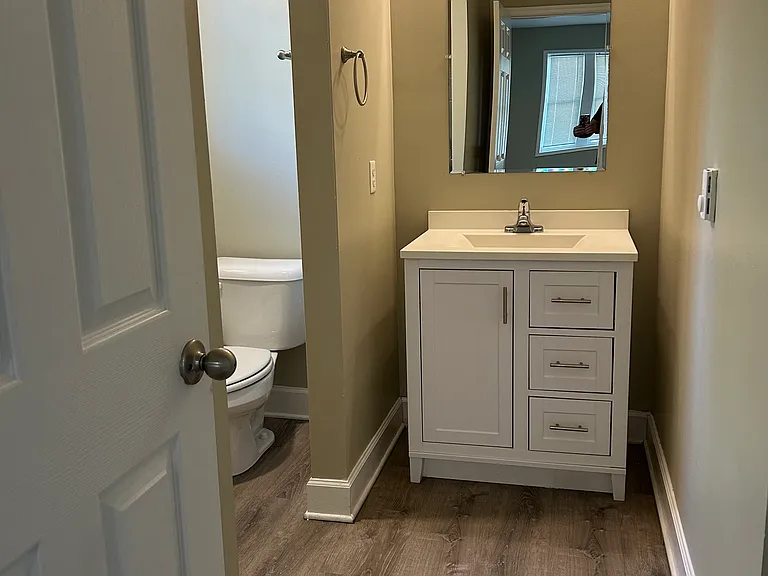 140 W Antietam St #4 — Photo 5