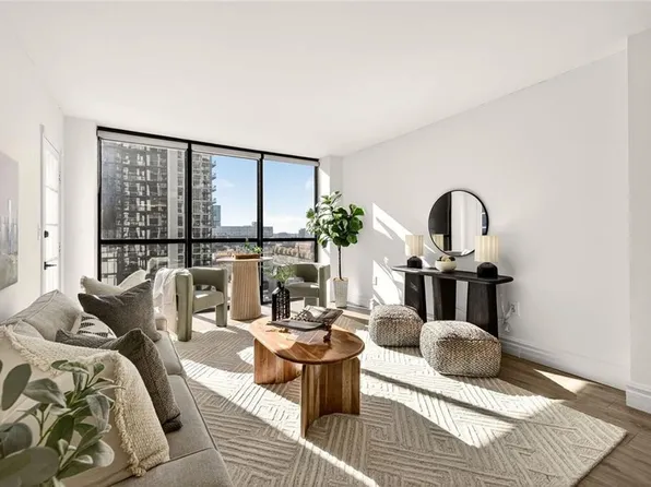 1280 W Peachtree St NW APT 2409, Atlanta, GA 30309
