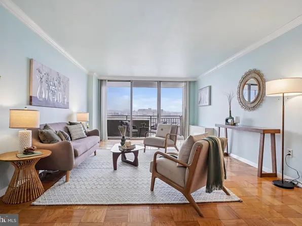 3001 Veazey Ter NW APT 1505, Washington, DC 20008