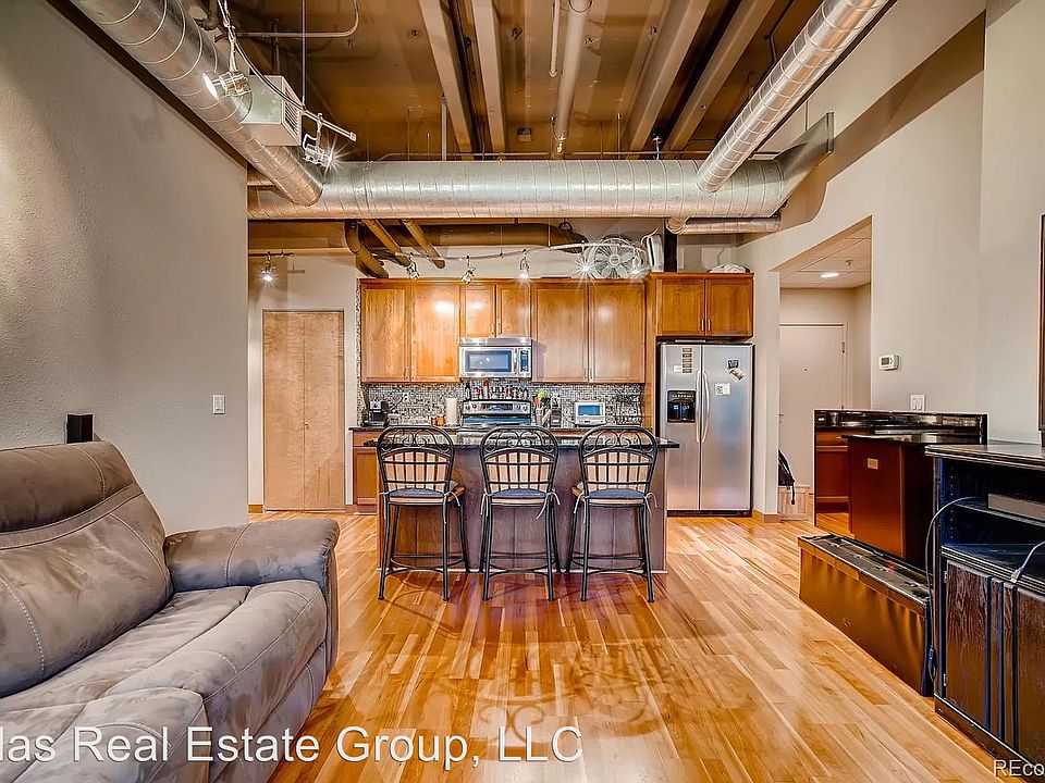 1st image of 100 Park Ave W Ph 2102