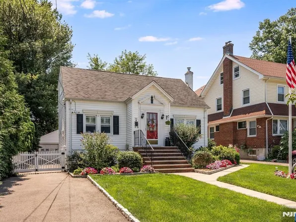 325 Terhune Ave, Passaic, NJ 07055