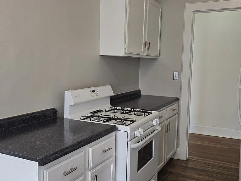 The Massee Apartments — Photo 35