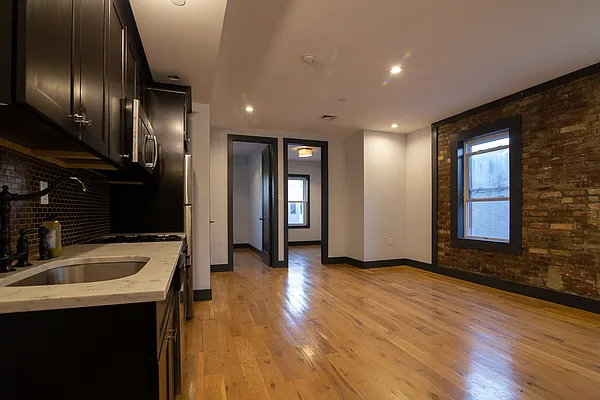 Rented by Isaac Silberstein, LREB | media 39