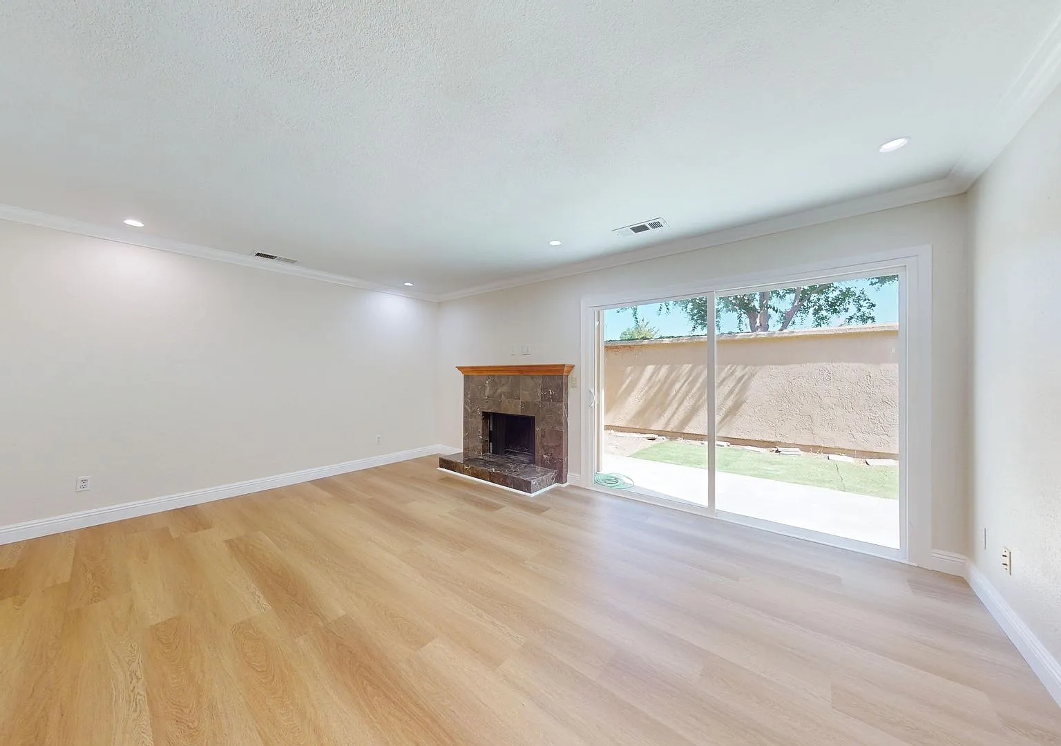 4001 Dale Rd. #E Modesto, CA 95356 — Photo 4