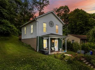 1606 Hiland Ave, Coraopolis, PA