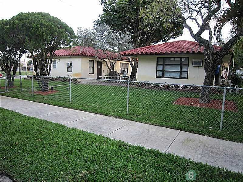 1st image of 522 N 19th Ave #2