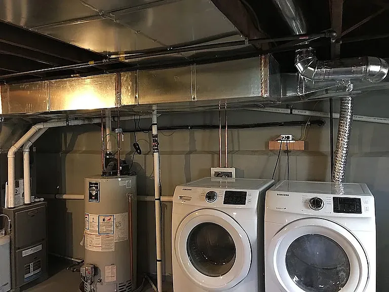 209 Ivy St — Photo 12