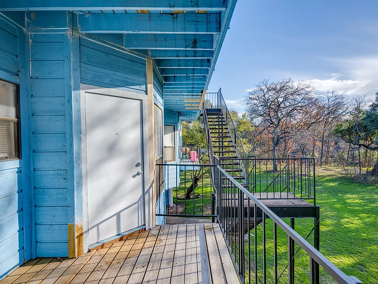 5304 Indio Cv #B — Photo 29