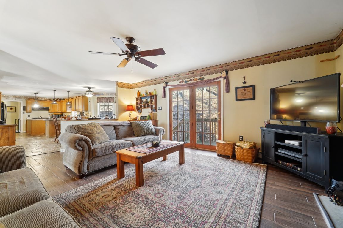 Hillside Ave-008.jpg