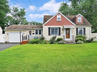 71 Clairmont Ave, Chicopee, MA 01013