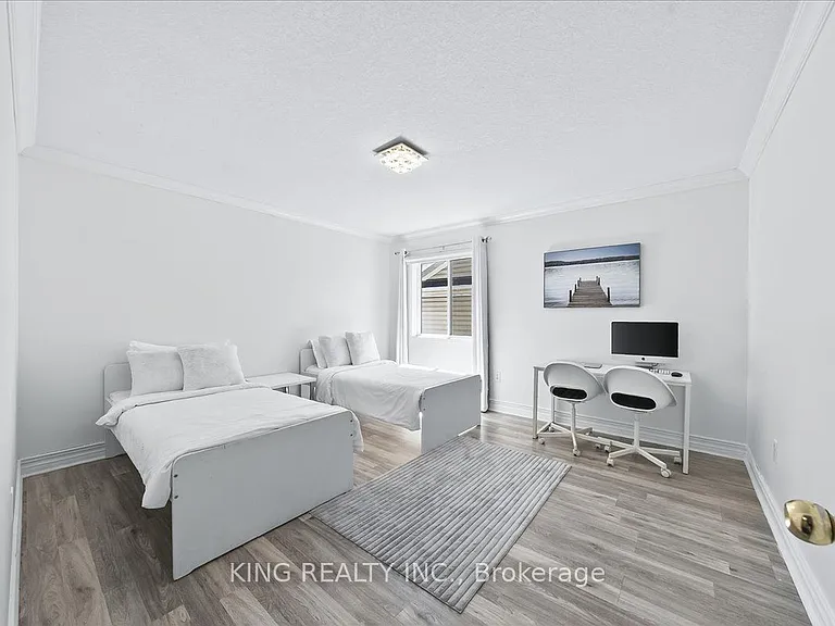 76 Blackburn Dr — Photo 28