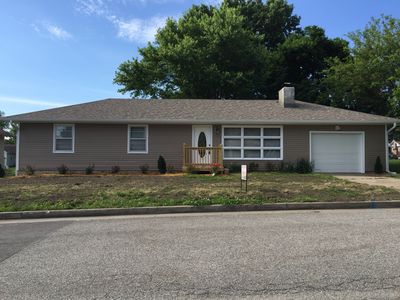 607 W 25th Ter, Higginsville, MO, 64037