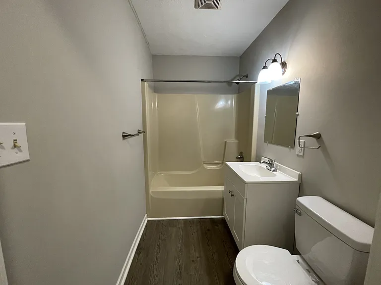 119 W Vail Dr — Photo 6