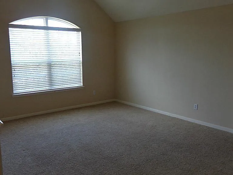 21911 Canyonwood Park Ln — Photo 14
