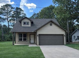 127 Sharon Ln, Livingston, TX 77351