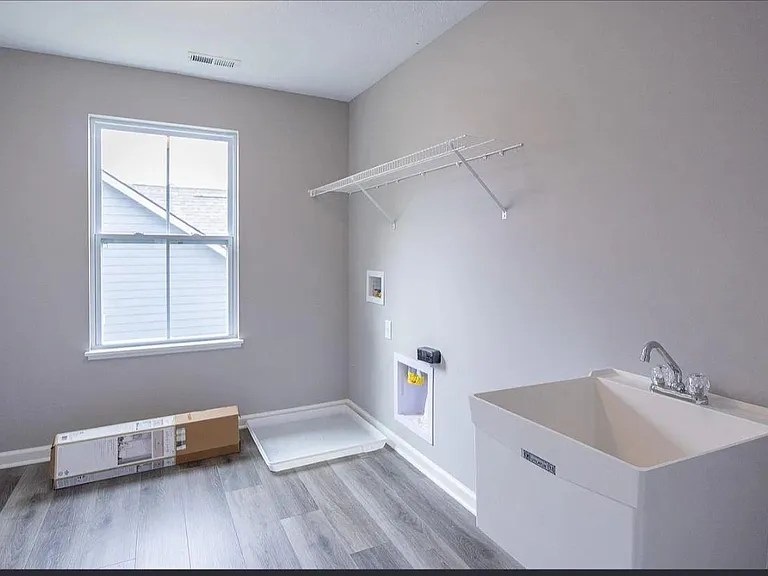 6837 Vail Ct — Photo 21
