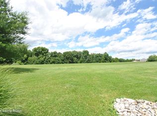 2 Indian Springs Trce, Shelbyville, KY 40065