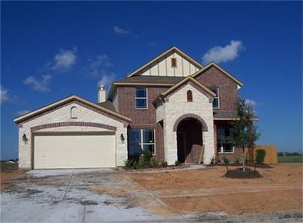 1st image of 301 W Fork Dr