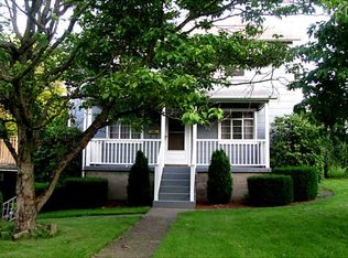 1528 Renton Rd, Pittsburgh, PA 15239