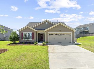 716 Harvest Point Dr, Fuquay Varina, NC 27526