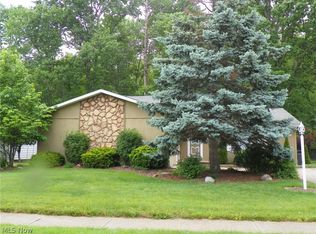 20268 Arlington Dr, Strongsville, OH
