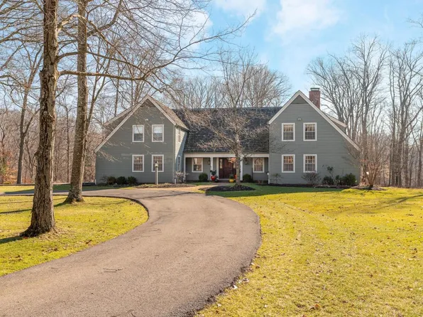 10933 Morse Rd SW, Pataskala, OH 43062