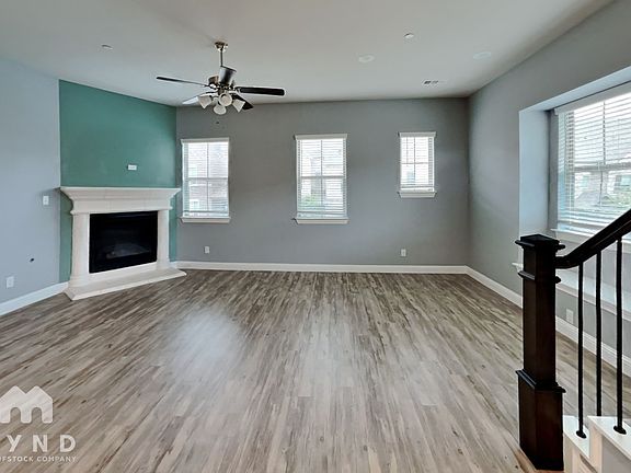 3rd image of 4254 Shavano Dr