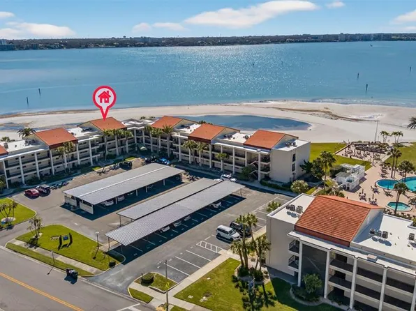 865 S Gulfview Blvd APT 207, Clearwater, FL 33767