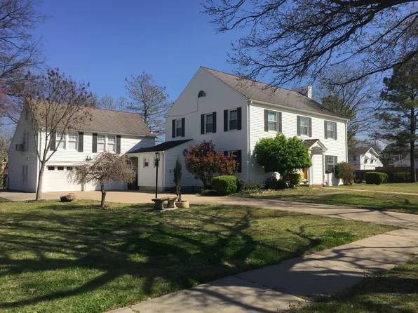 918 S Johnstone Ave, Bartlesville, OK 74003