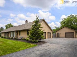 9602 W 156th St, Overland Park, KS 66221