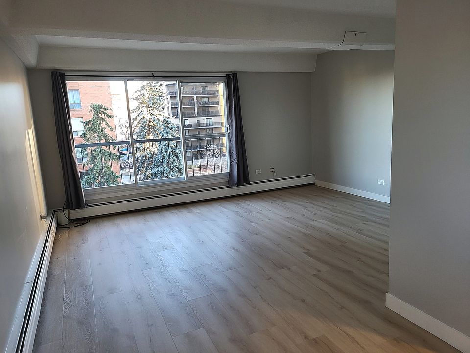 1st image of 1331 14th Ave SW #502