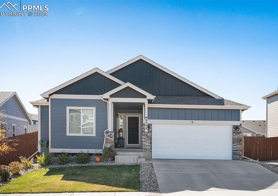 1st image of 9744 Arbor Walk Ln