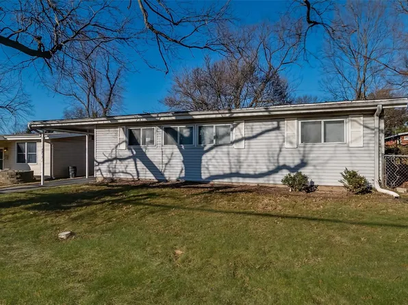 8317 Frost Ave, Saint Louis, MO 63134