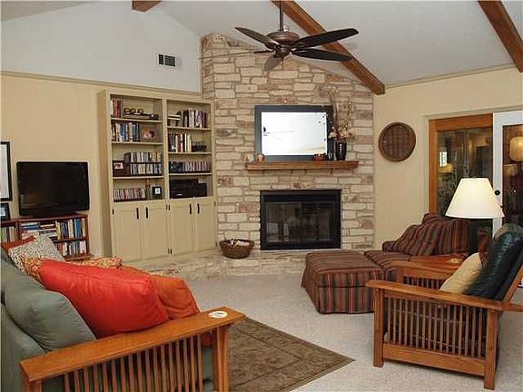 4th image of 11407 Menodora Dr