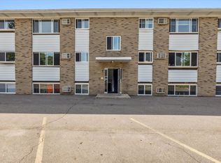 Skyline Apartments, Lansing, MI 48906