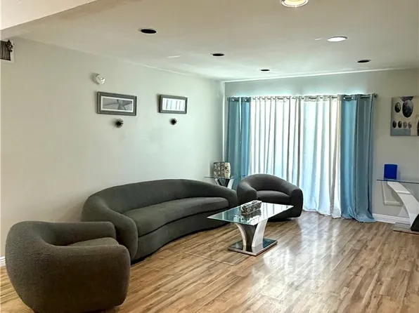 5460 White Oak Ave Unit G113, Encino, CA 91316